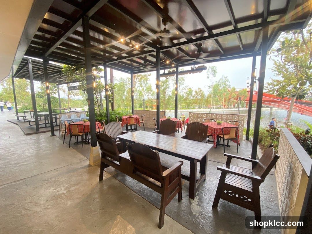 Outdoor Seating Area