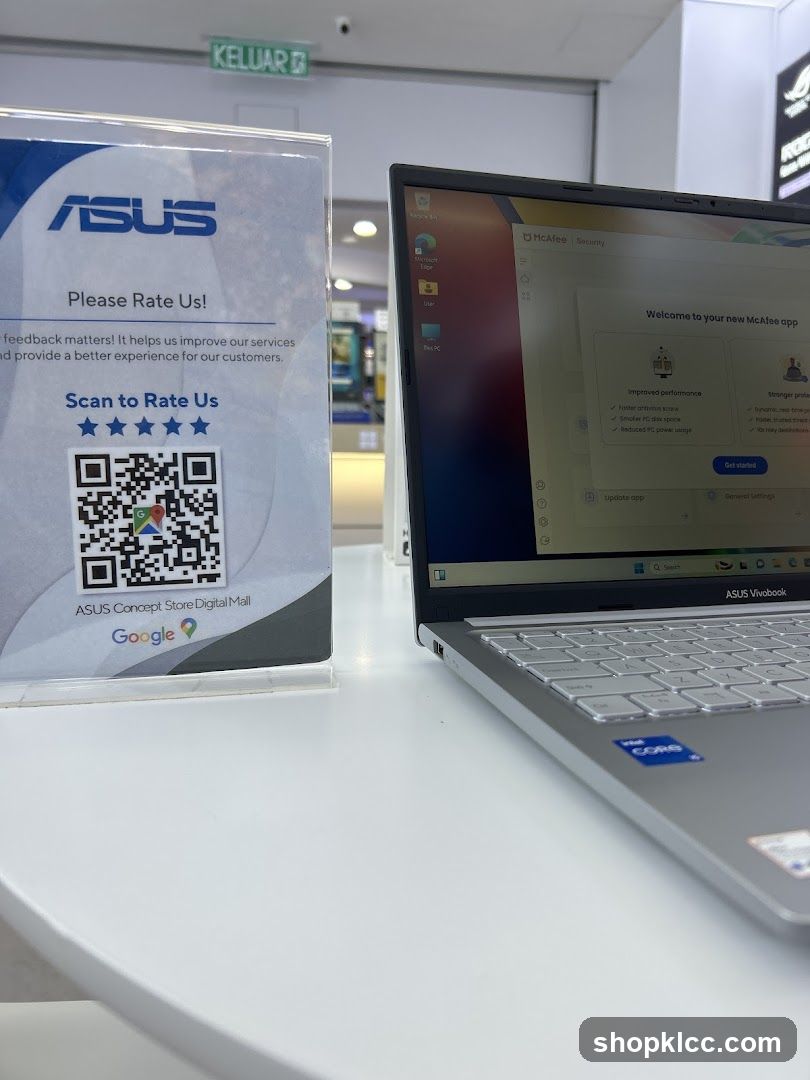 ASUS Concept Store Display