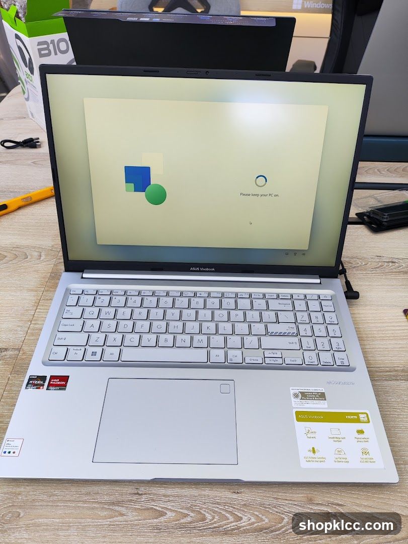ASUS Vivobook Laptop