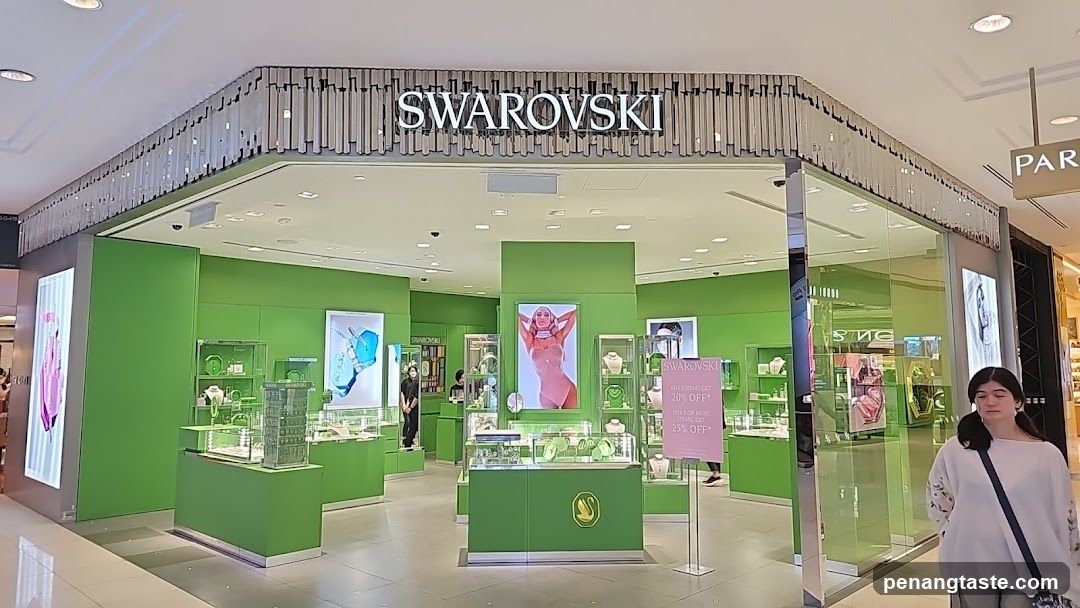 Swarovski Plaza Gurney, Penang.
