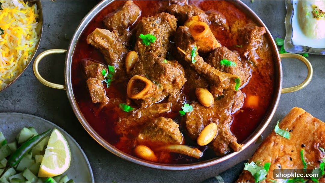 Lamb Curry with Rice and Naan
