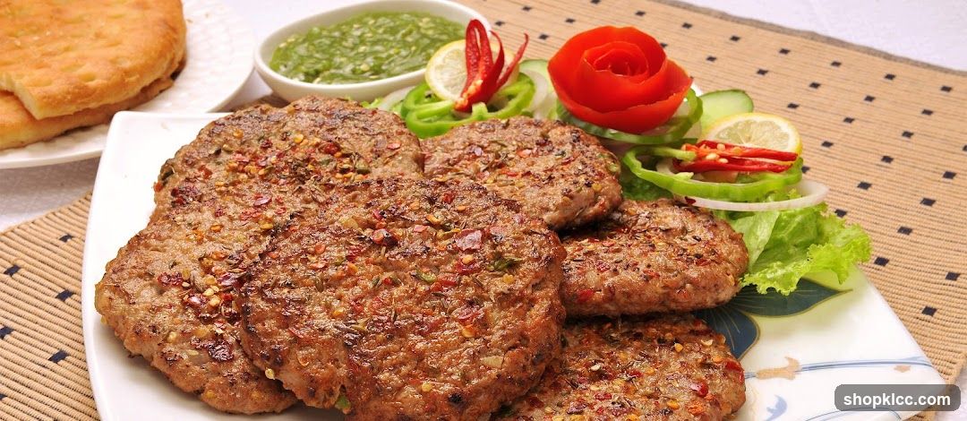 Spicy Patties with Salad and Bread