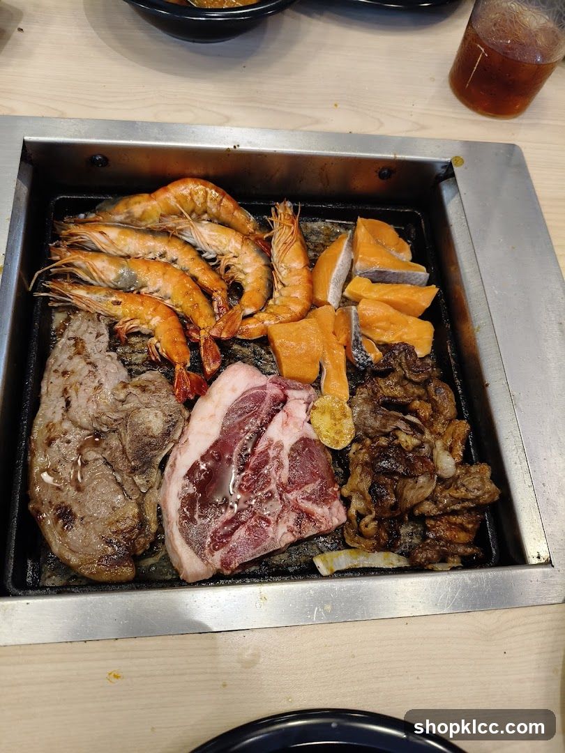 Grill with Seafood and Meat