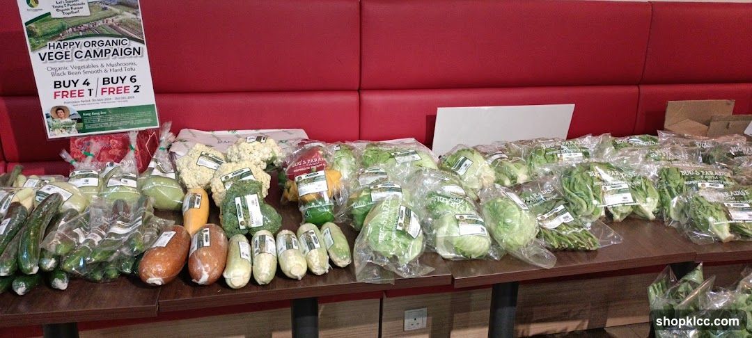 Organic Vegetable Display