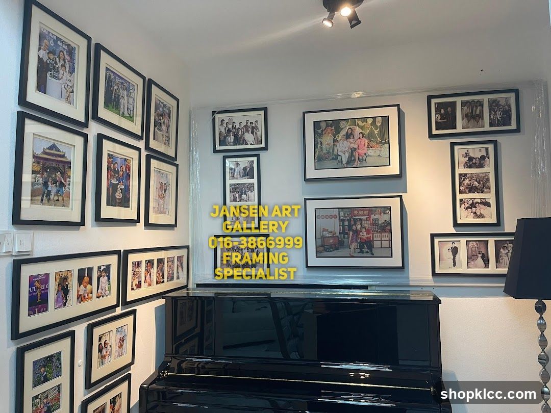 Jansen Art Gallery Interior