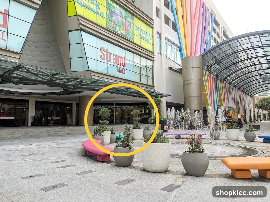 Strand Mall Entrance