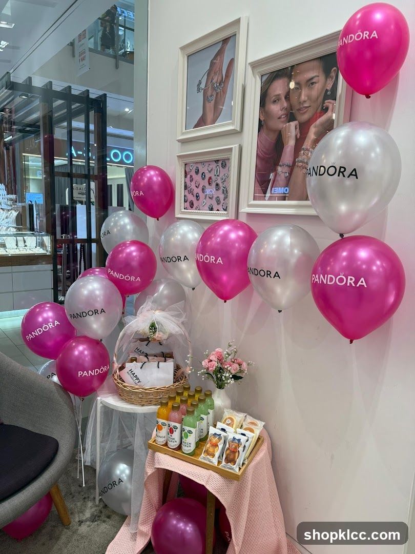 Pandora Store Display