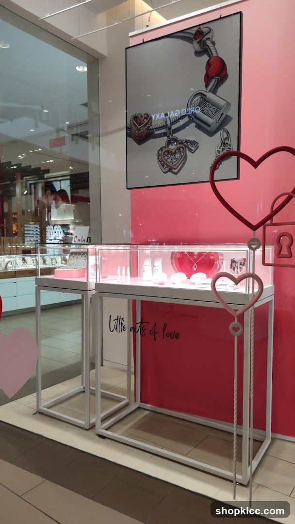 Jewelry Store Display