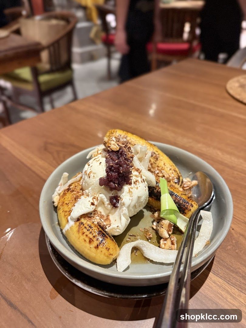 Grilled Bananas with Ice Cream
