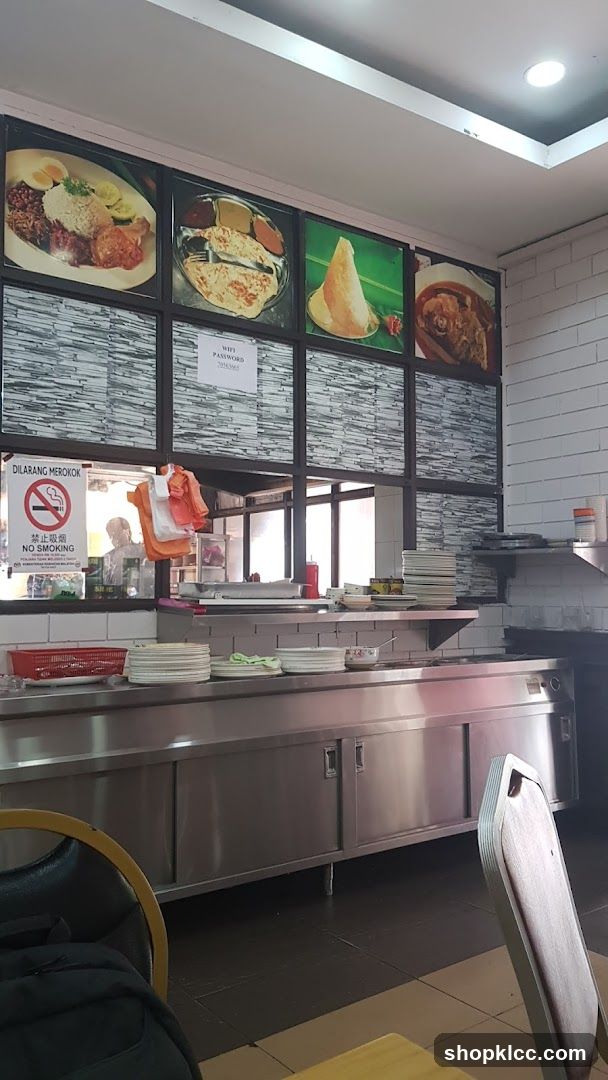 Restaurant Kitchen Counter