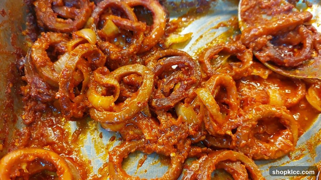 Spicy Onion Rings