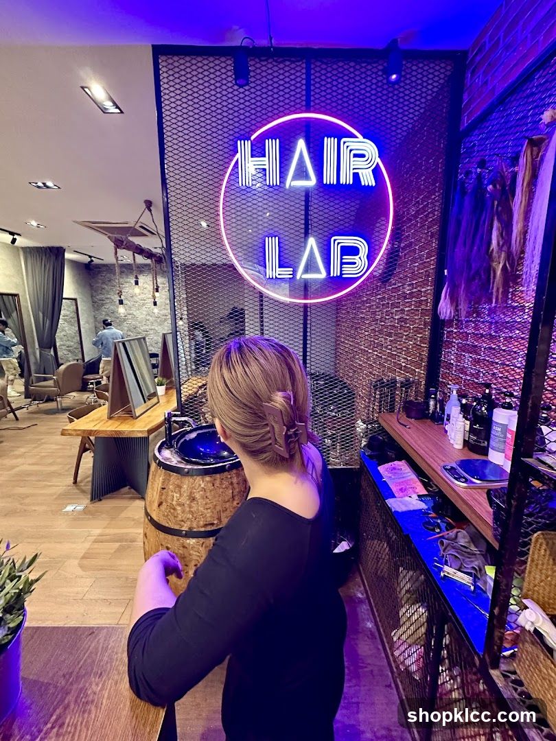 Hair Lab Interior