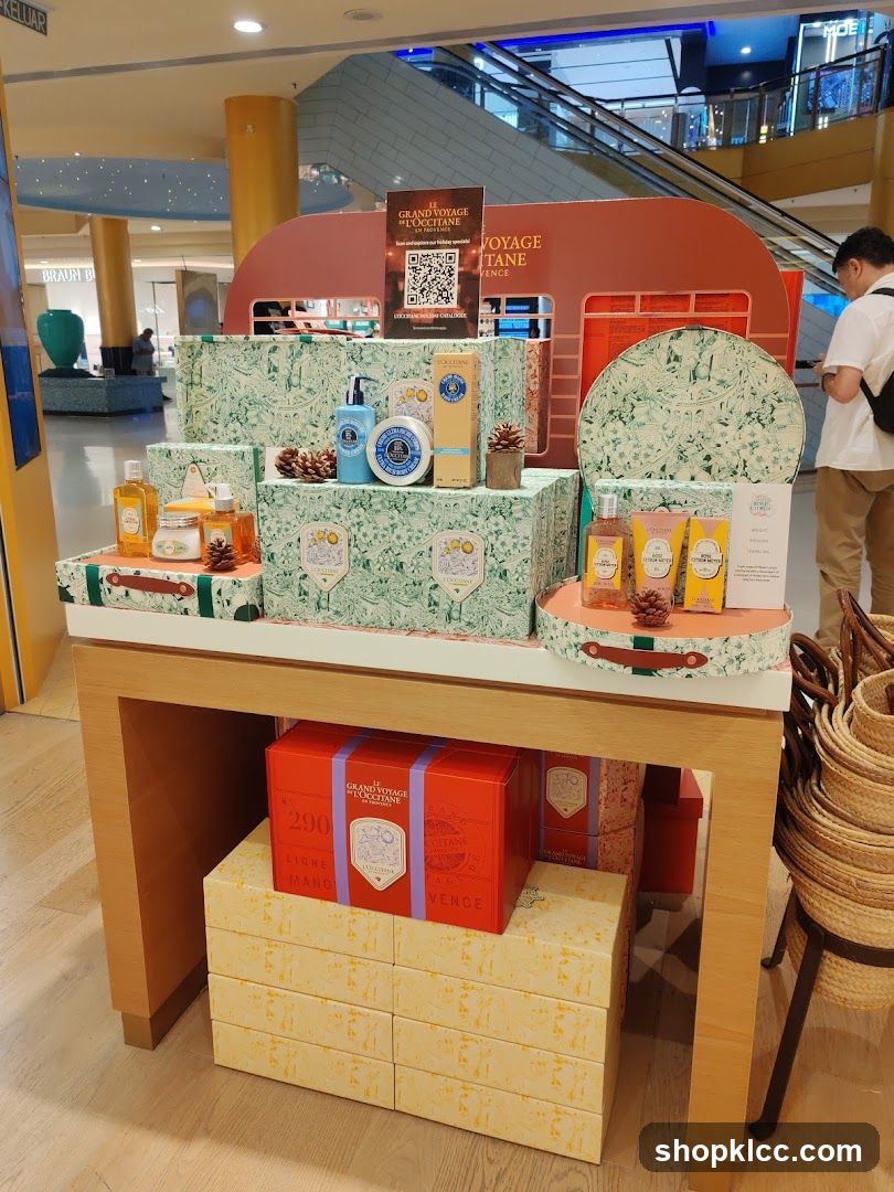 L'Occitane Holiday Display
