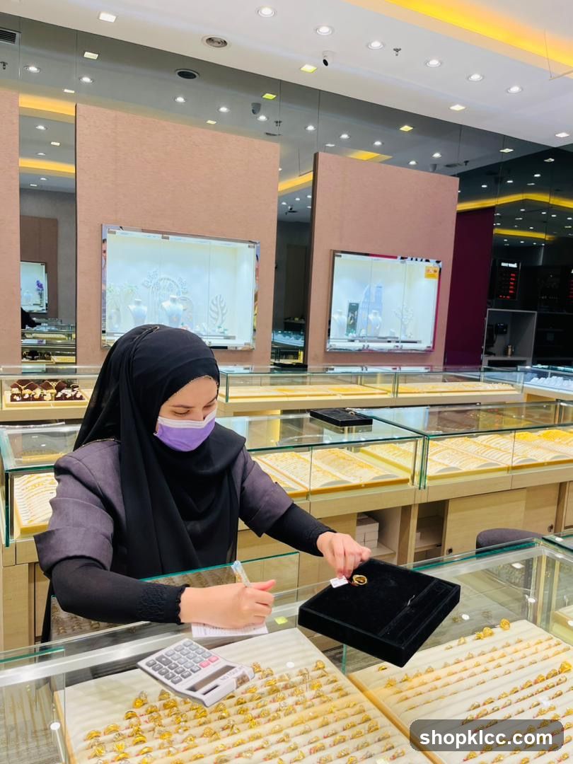 Jewelry Store Display