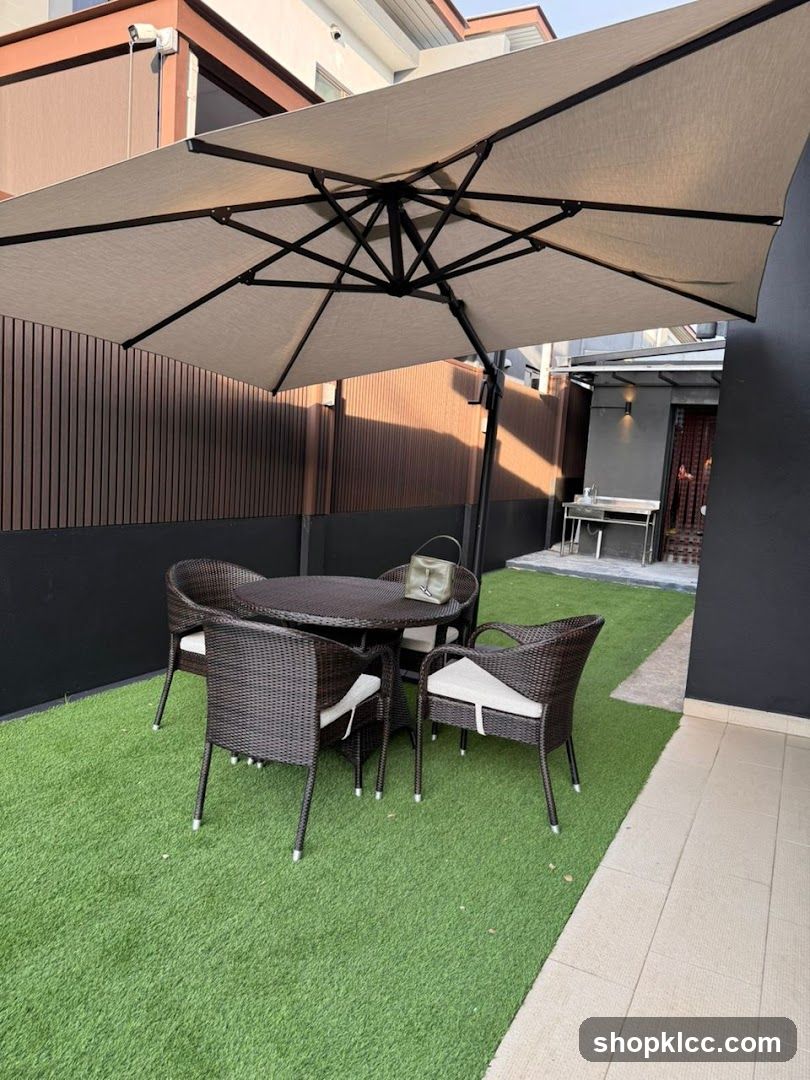 Outdoor Seating Area