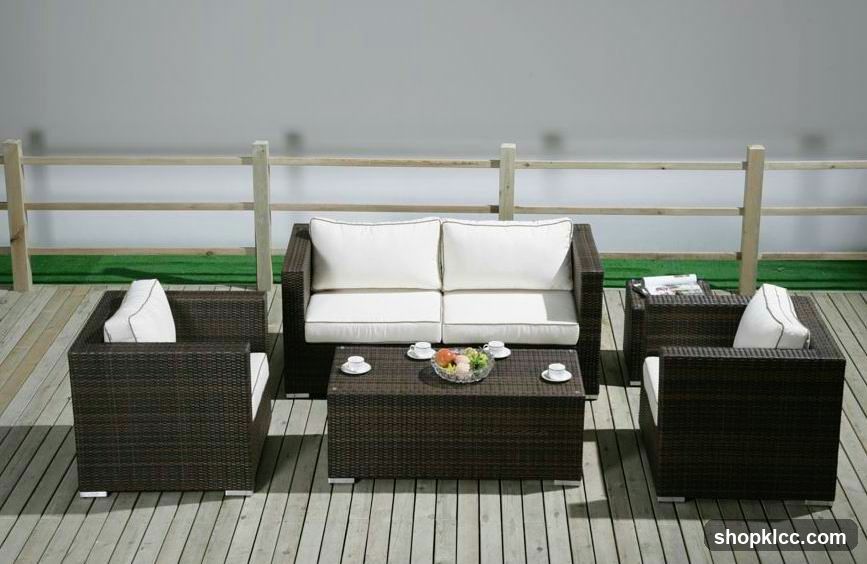 Outdoor Wicker Furniture Set