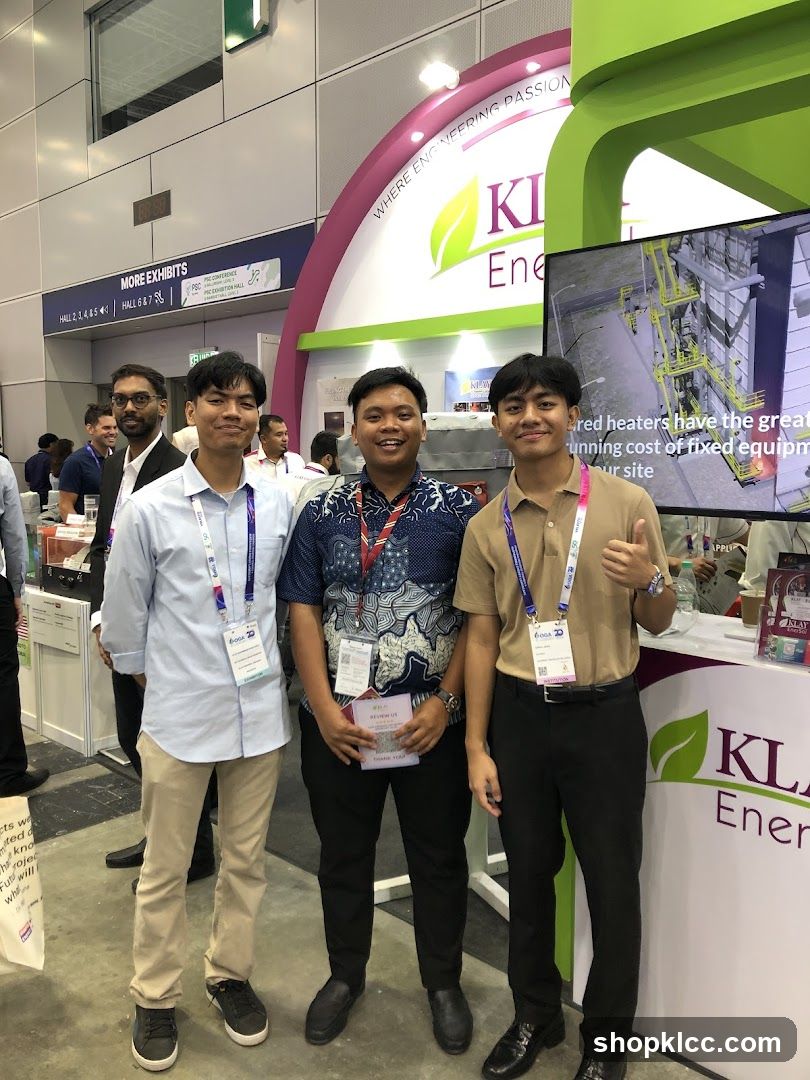 Exhibition Booth with Staff
