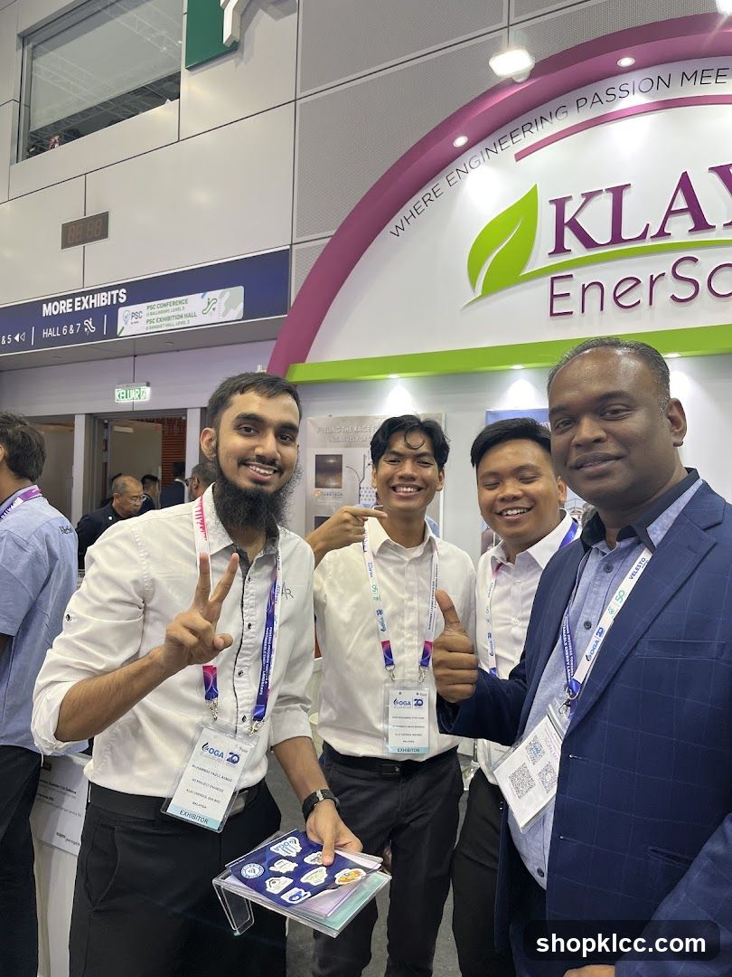 Group photo at trade show booth