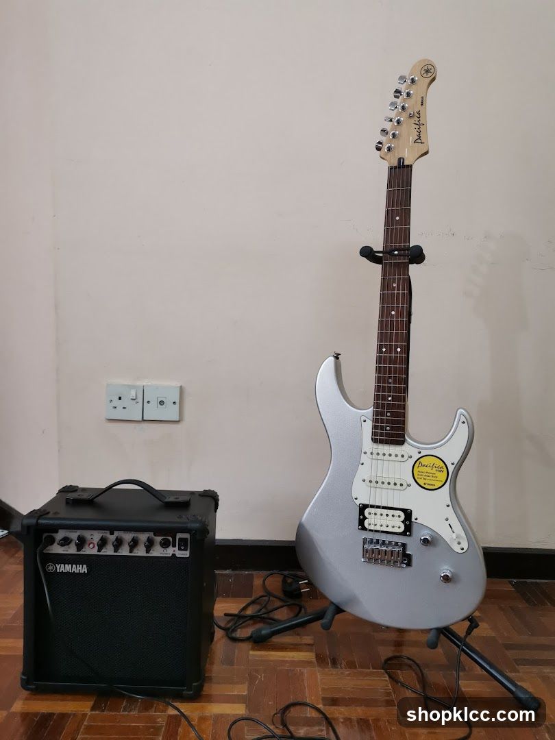 Electric Guitar and Amplifier Setup