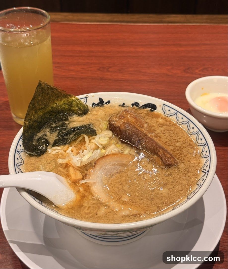 Ramen with Pork and Seaweed