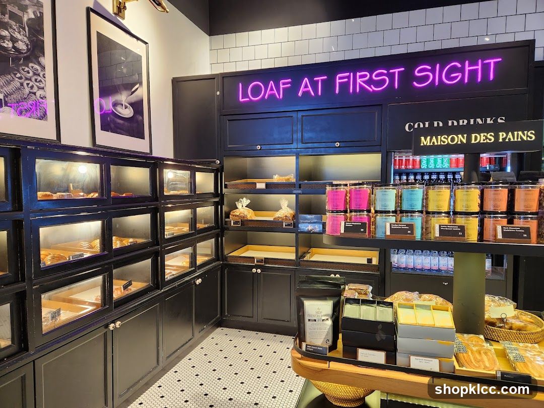 Bakery Interior Display