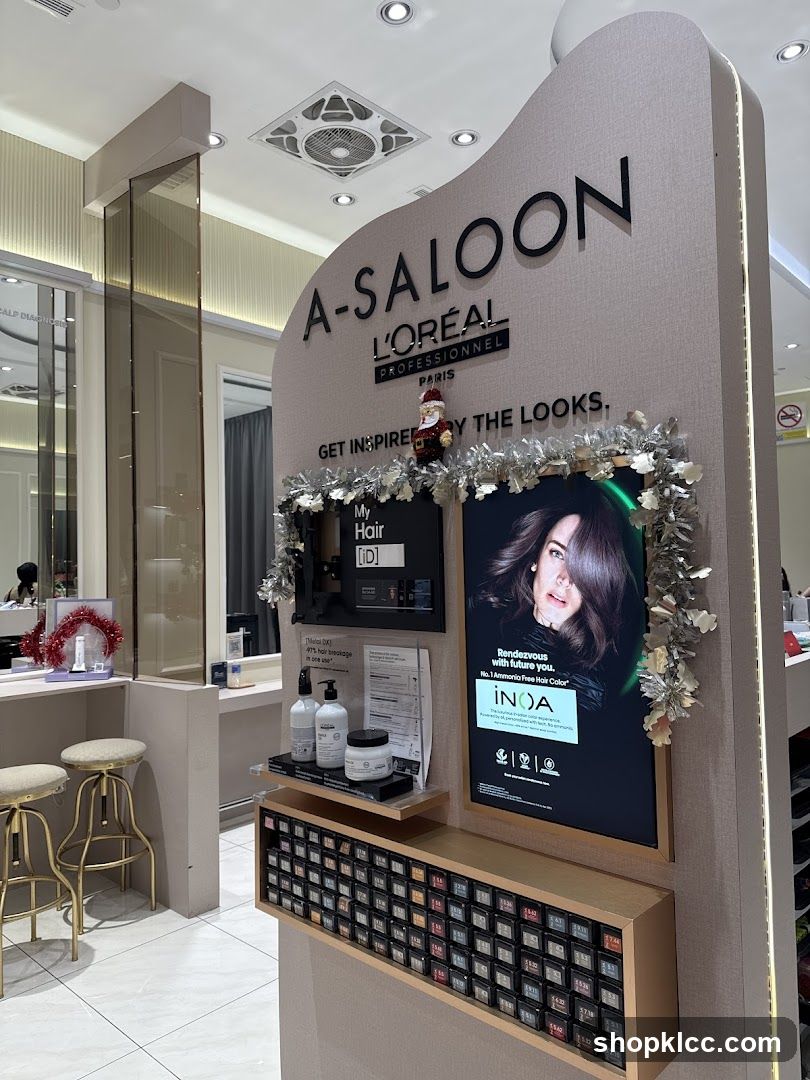 Hair Salon Display
