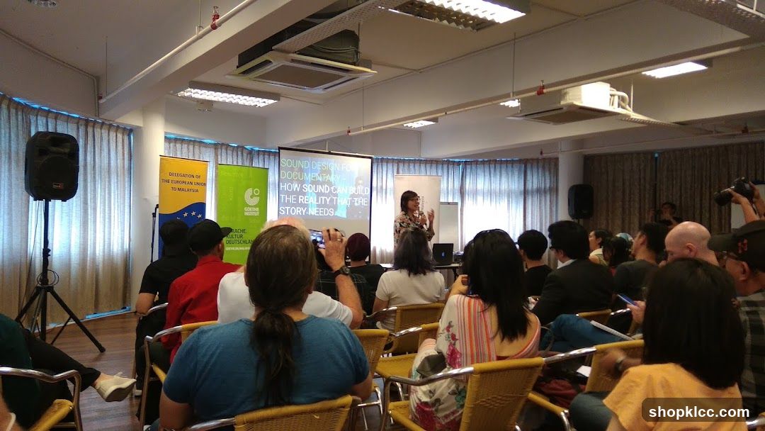 Presentation at an event