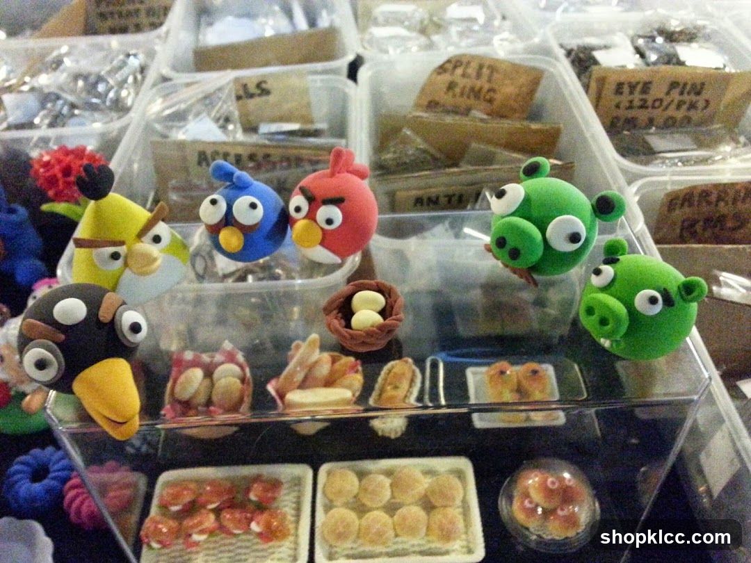 Angry Birds and Piggy Figurines Display