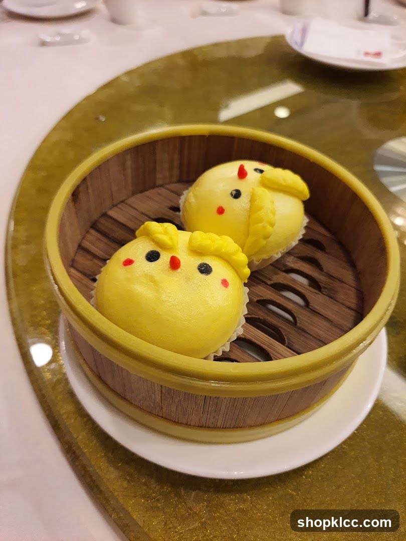 Steamed Chicken Buns