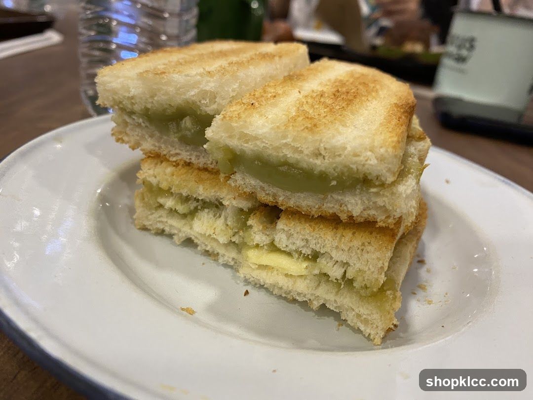 Grilled Sandwich with Filling