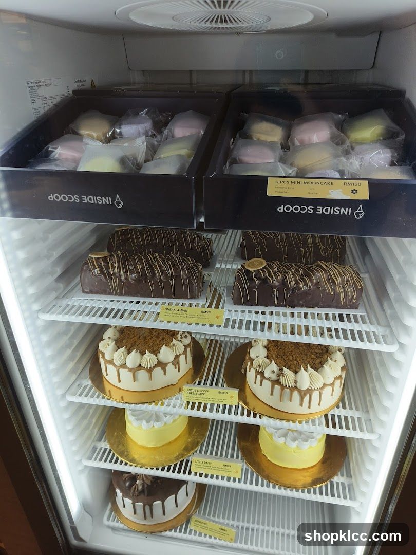 Inside Scoop Refrigerated Display