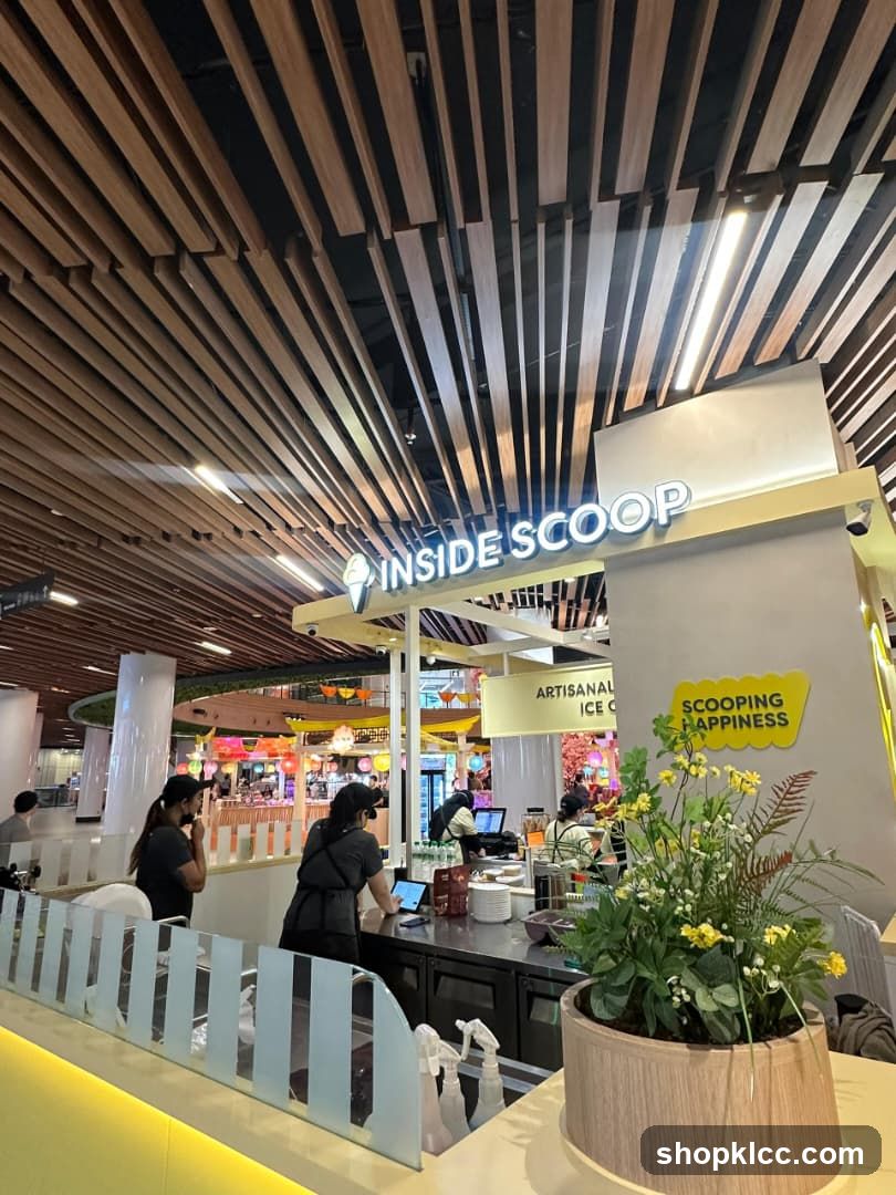 Inside Scoop Interior View