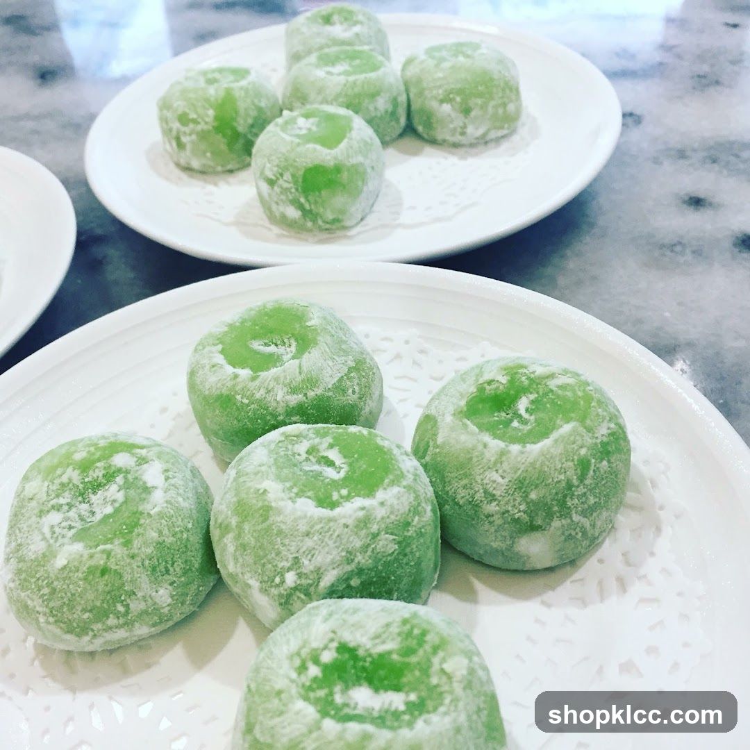 Green Matcha Mochi Desserts