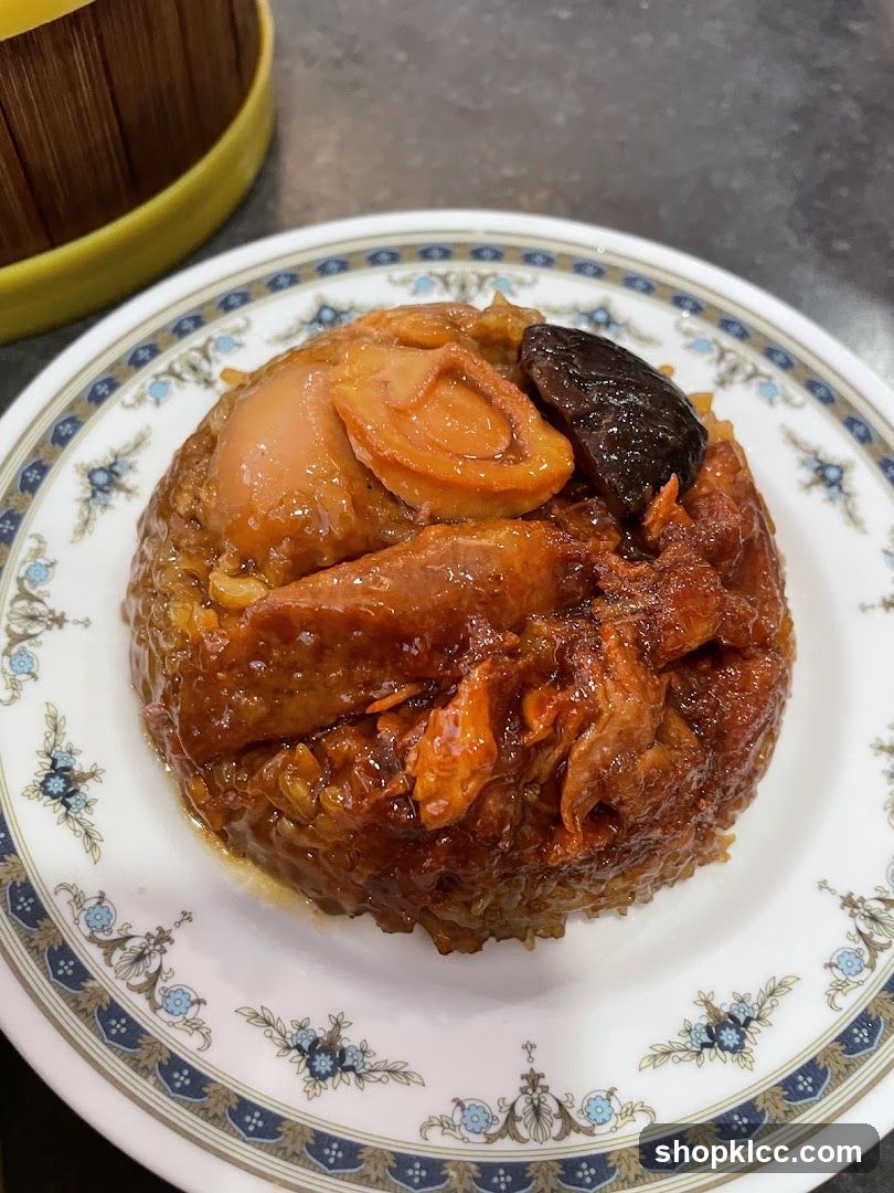Braised Rice with Seafood and Mushrooms