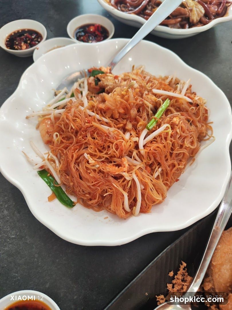 Stir-fried Vermicelli with Bean Sprouts