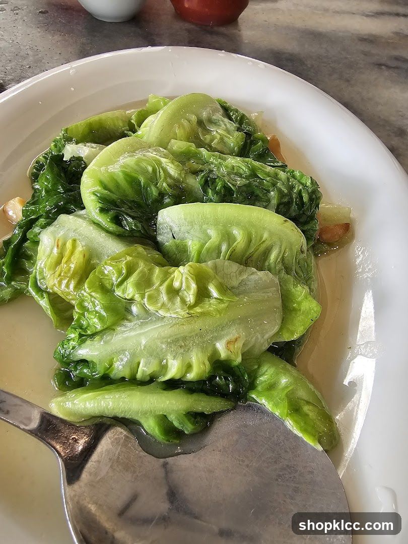 Stir-fried Lettuce with Garlic
