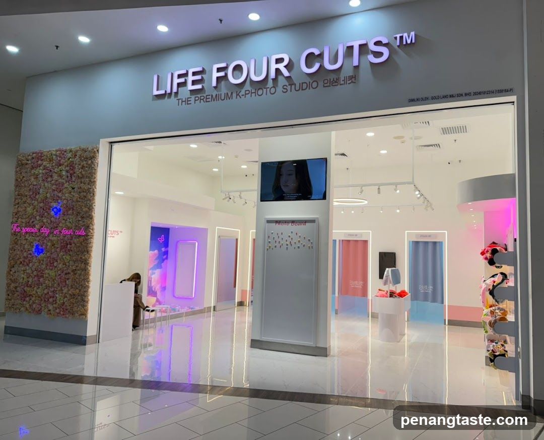 Life Four Cuts (Gurney Paragon)