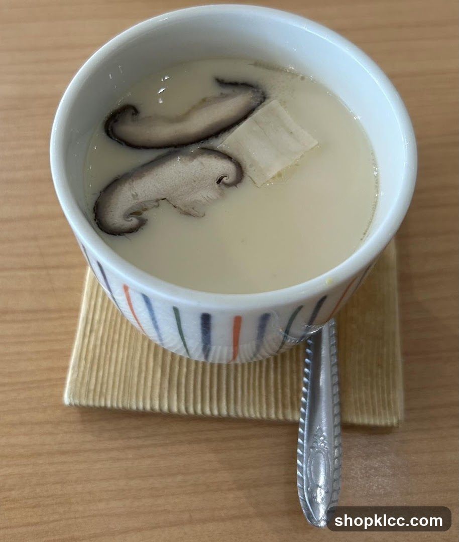 Mushroom Soup with Tofu