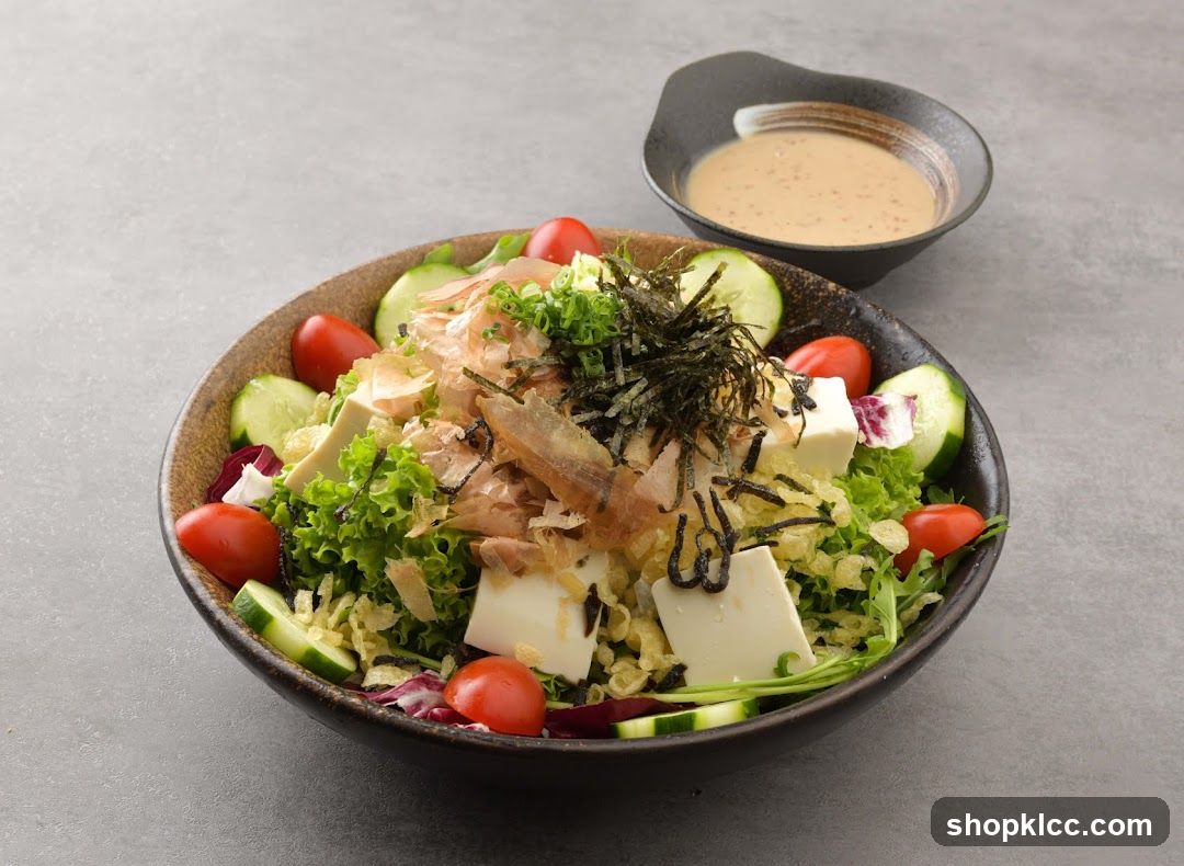 Salad Bowl with Dressing