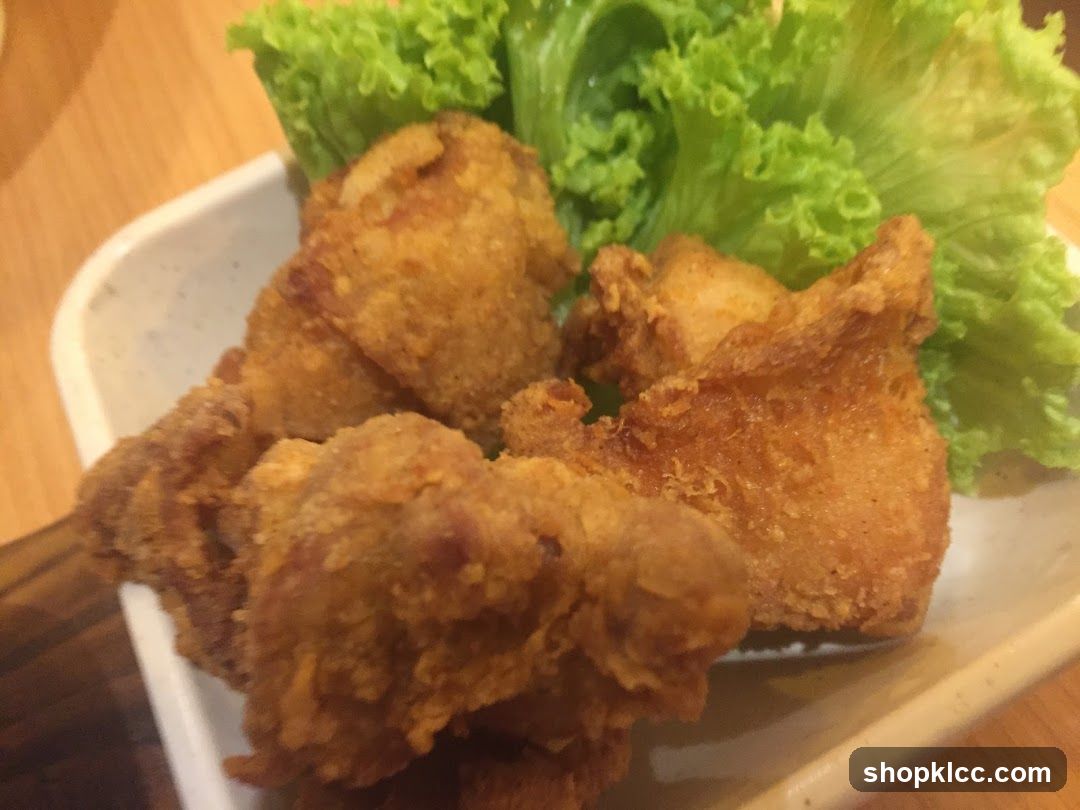 Fried Chicken with Lettuce