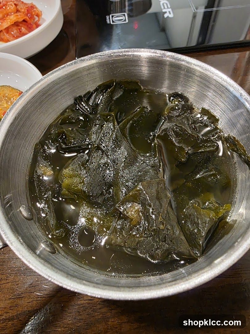 Seaweed Soup with Side Dishes