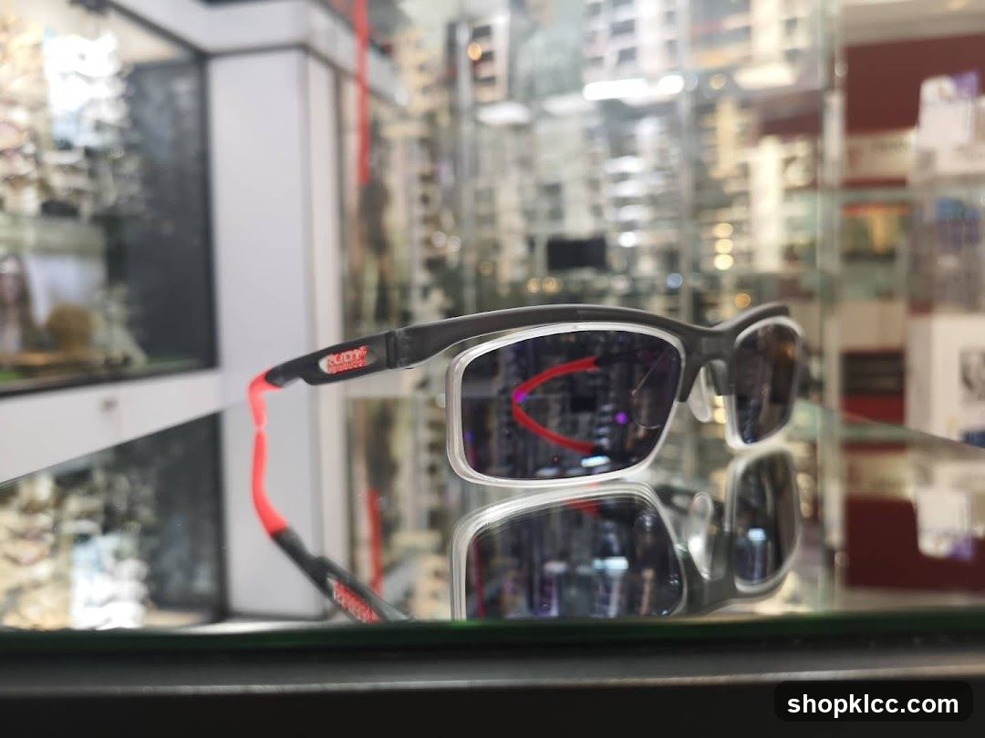 Eyeglasses Display