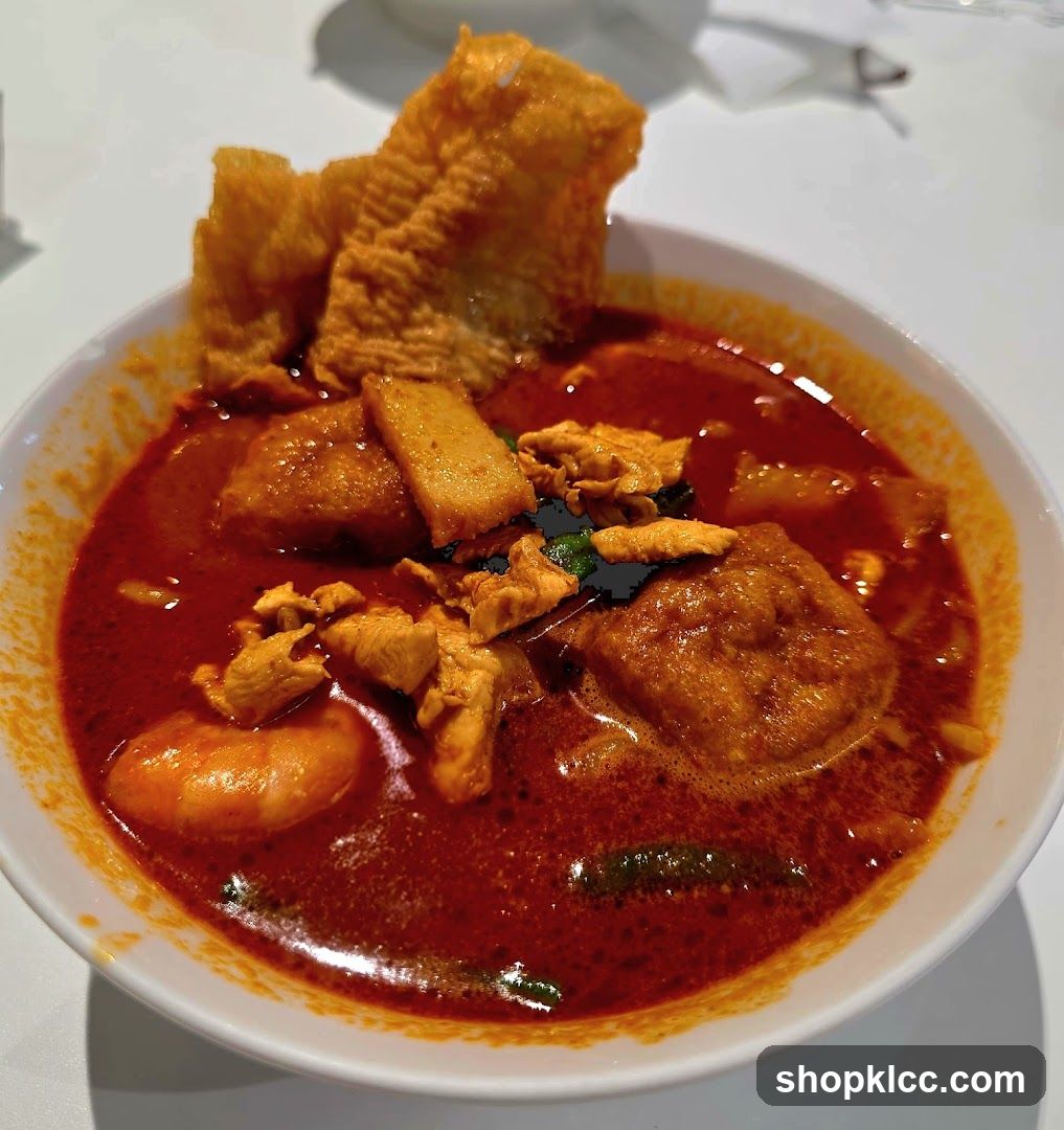 Spicy Curry Soup with Fried Dough
