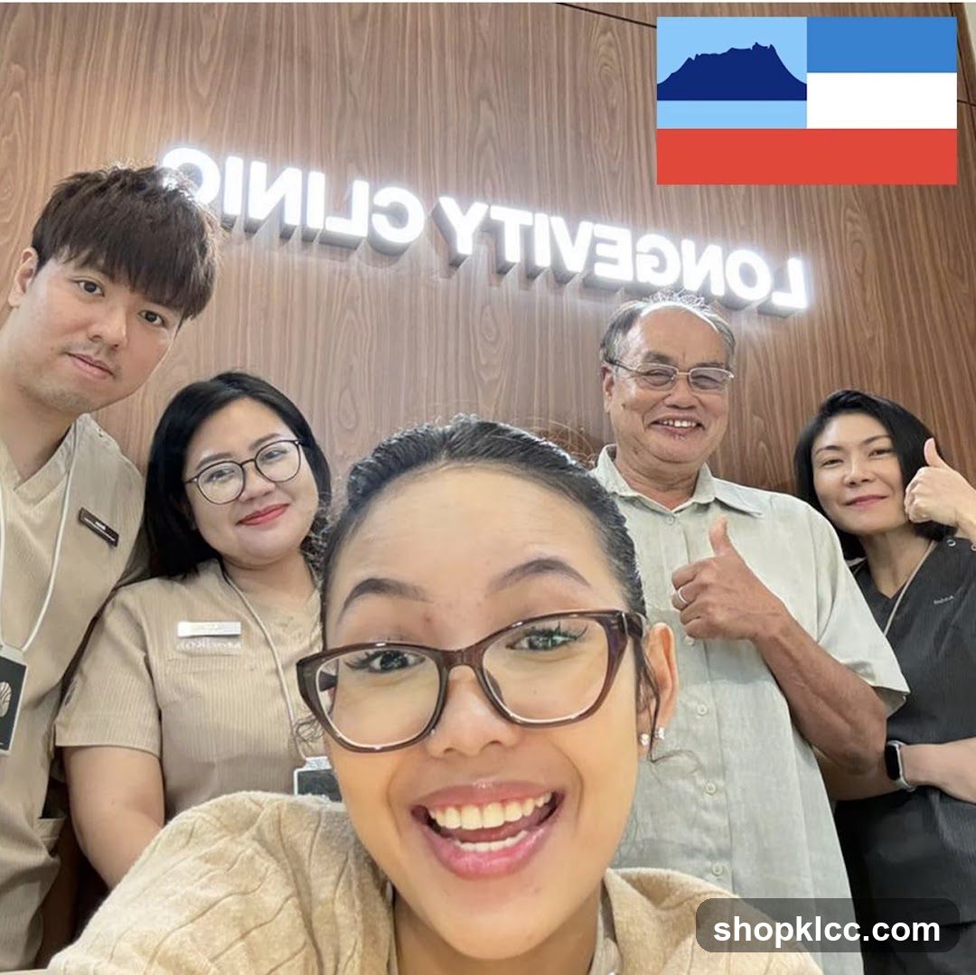 Group selfie at Longevity Clinic