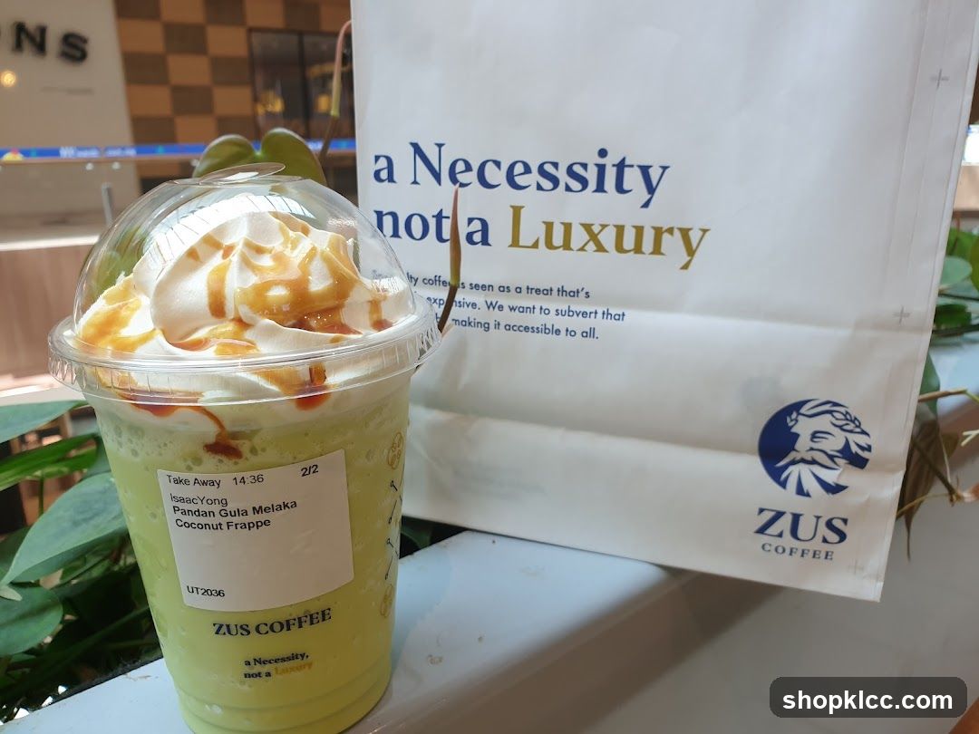 Zus Coffee Drink and Bag