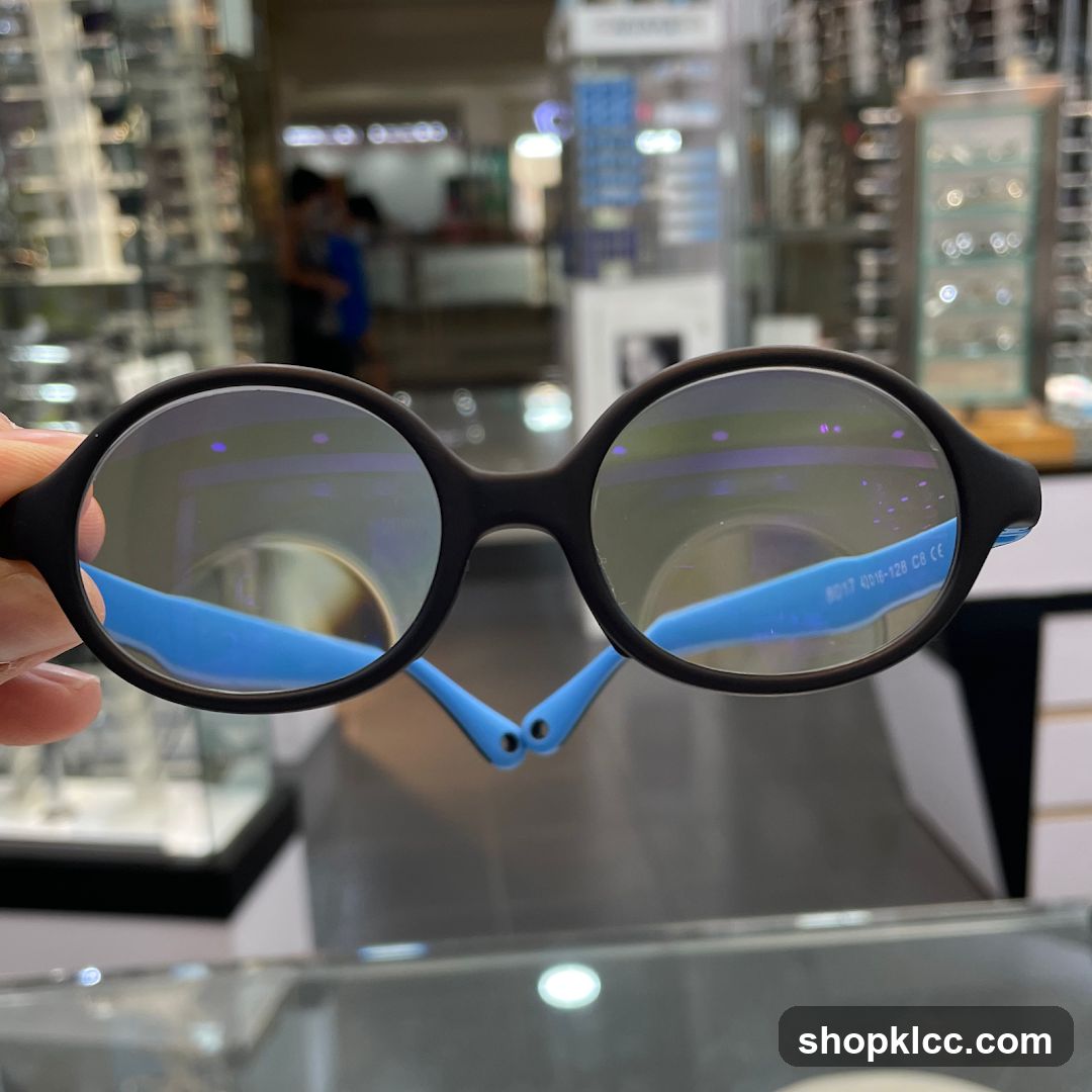 Eyeglasses Display