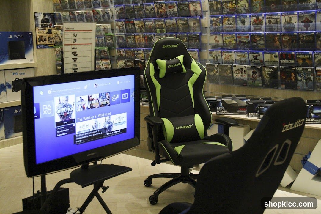 Gaming Setup in Store