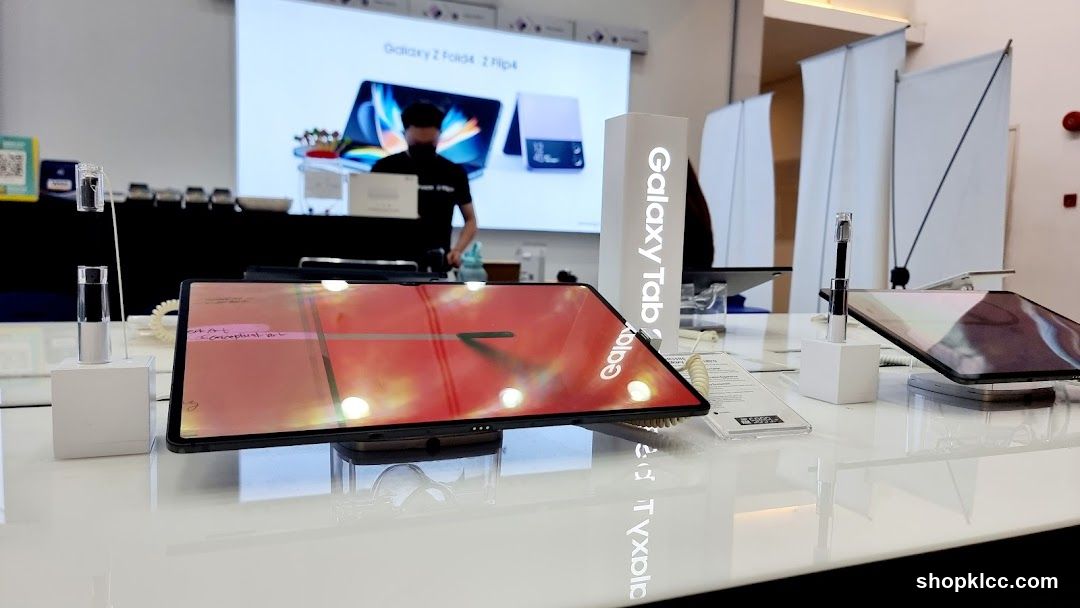 Samsung Galaxy Tab Display