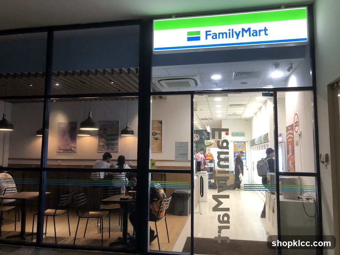 FamilyMart