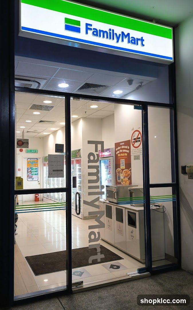 FamilyMart